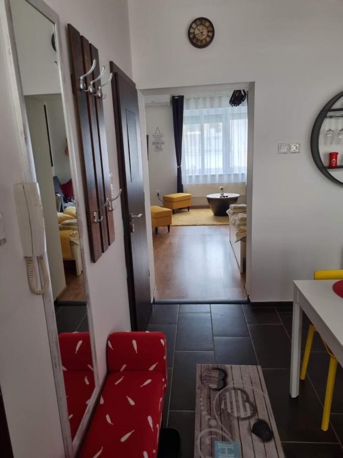 세게드 Flora Apartman 아파트 외부 사진